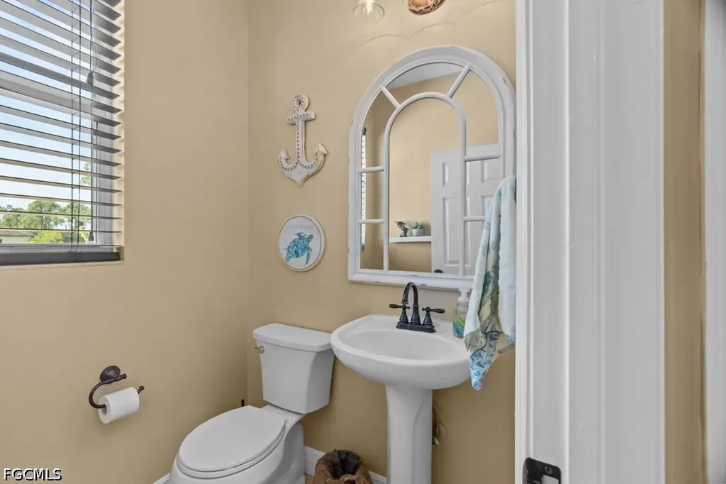 3822 NW 32nd Place Cape Coral FL 33993