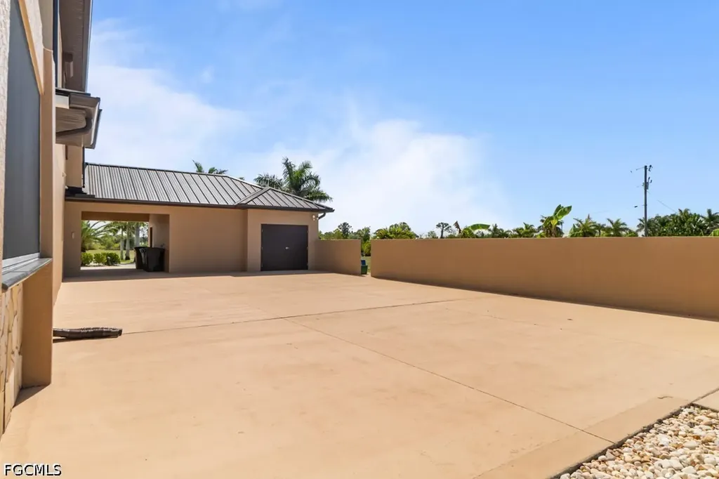 3822 NW 32nd Place Cape Coral FL 33993