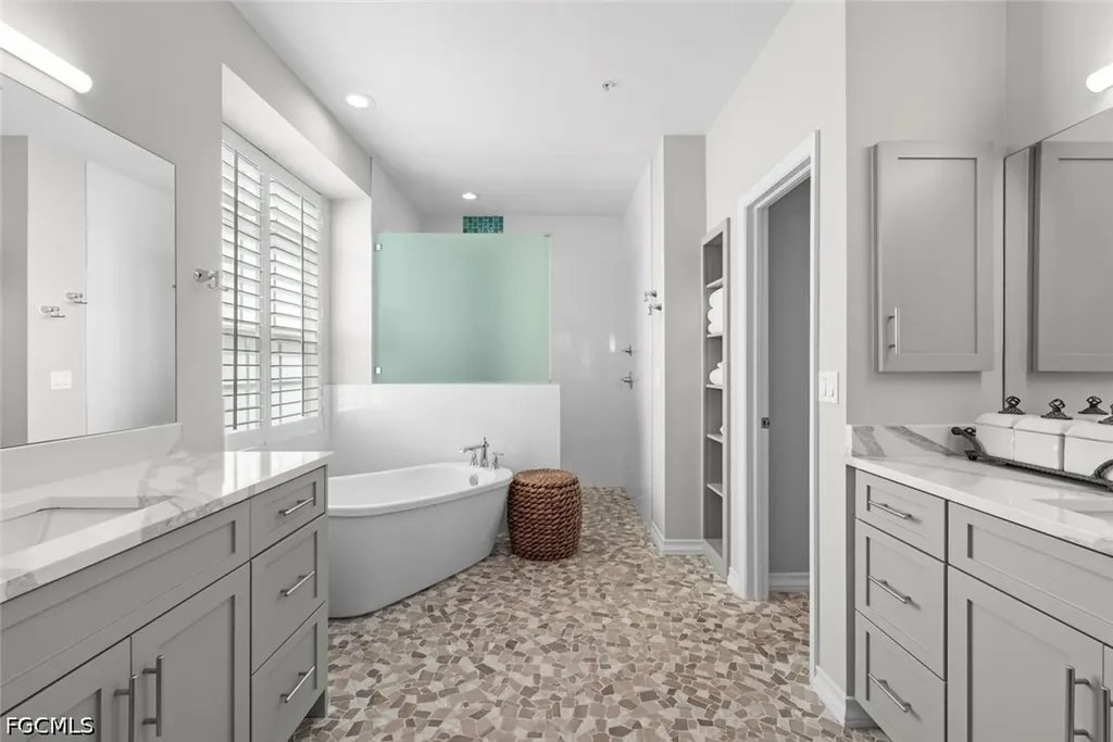 11525 Andy Rosse Lane Captiva FL 33924