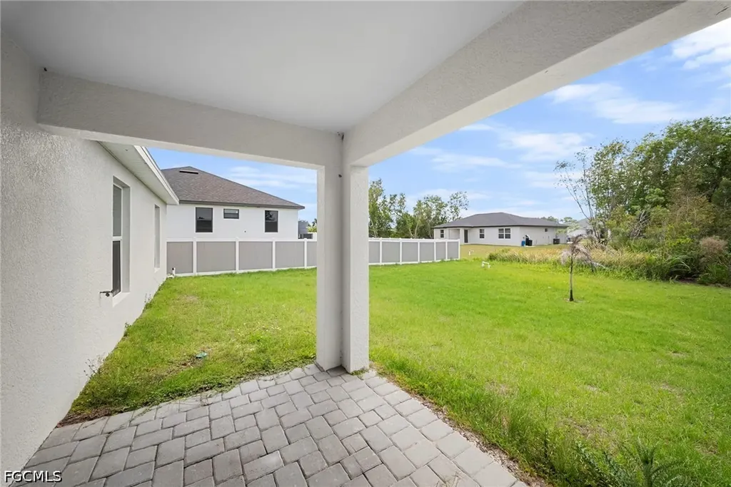 2815 24th Street W Lehigh Acres FL 33971