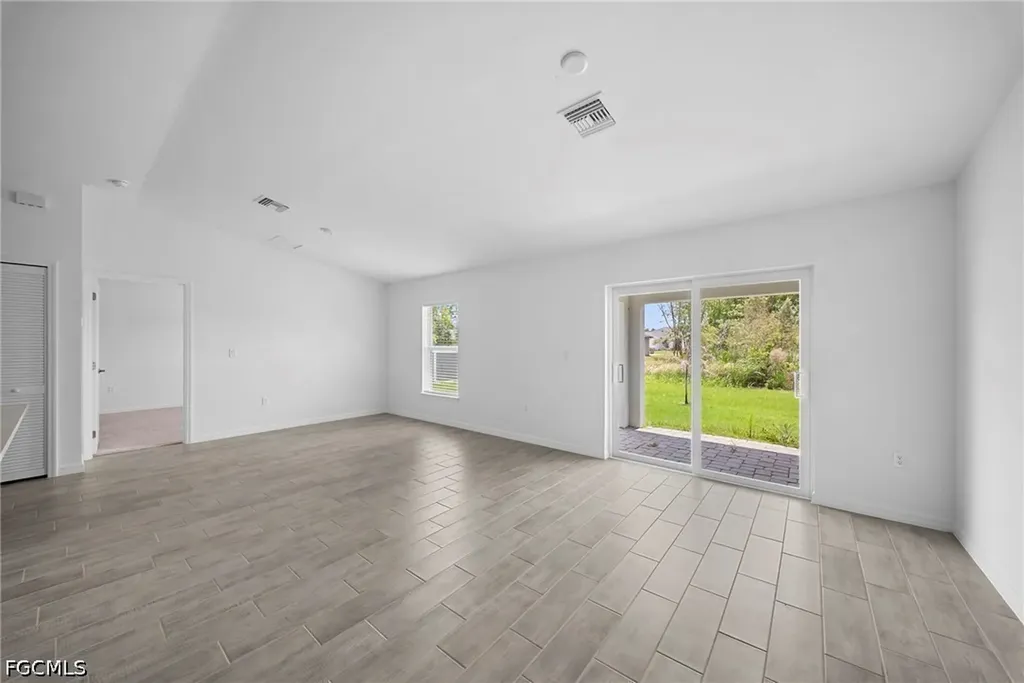 2815 24th Street W Lehigh Acres FL 33971