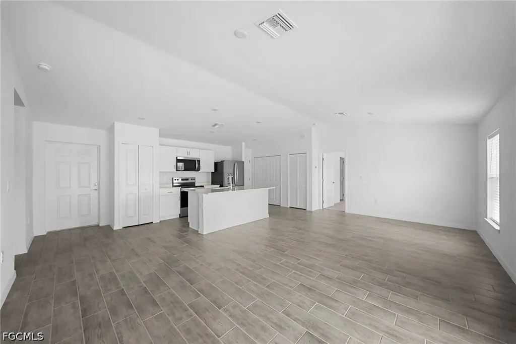2815 24th Street W Lehigh Acres FL 33971