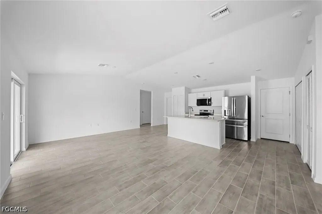 2815 24th Street W Lehigh Acres FL 33971
