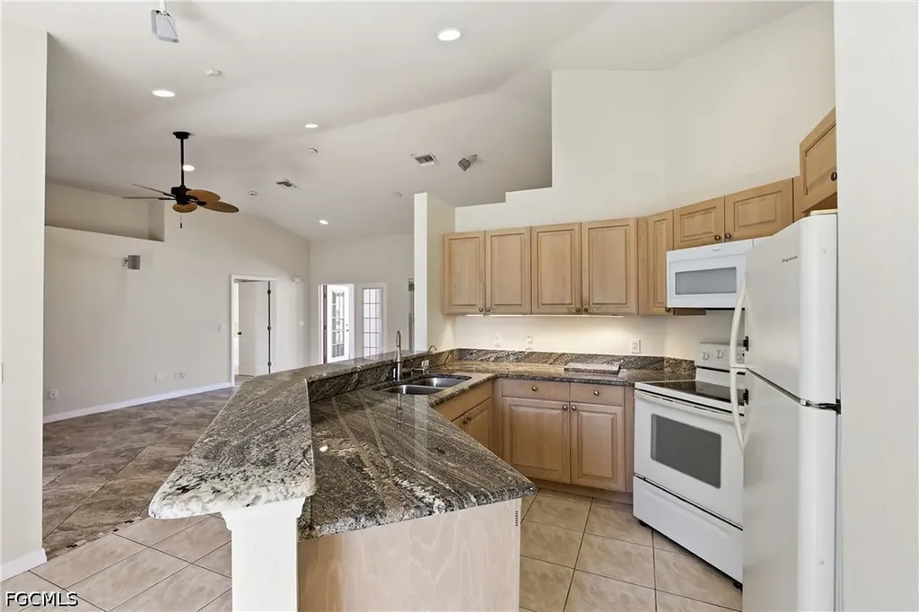 3731 SW 17th Avenue Cape Coral FL 33914