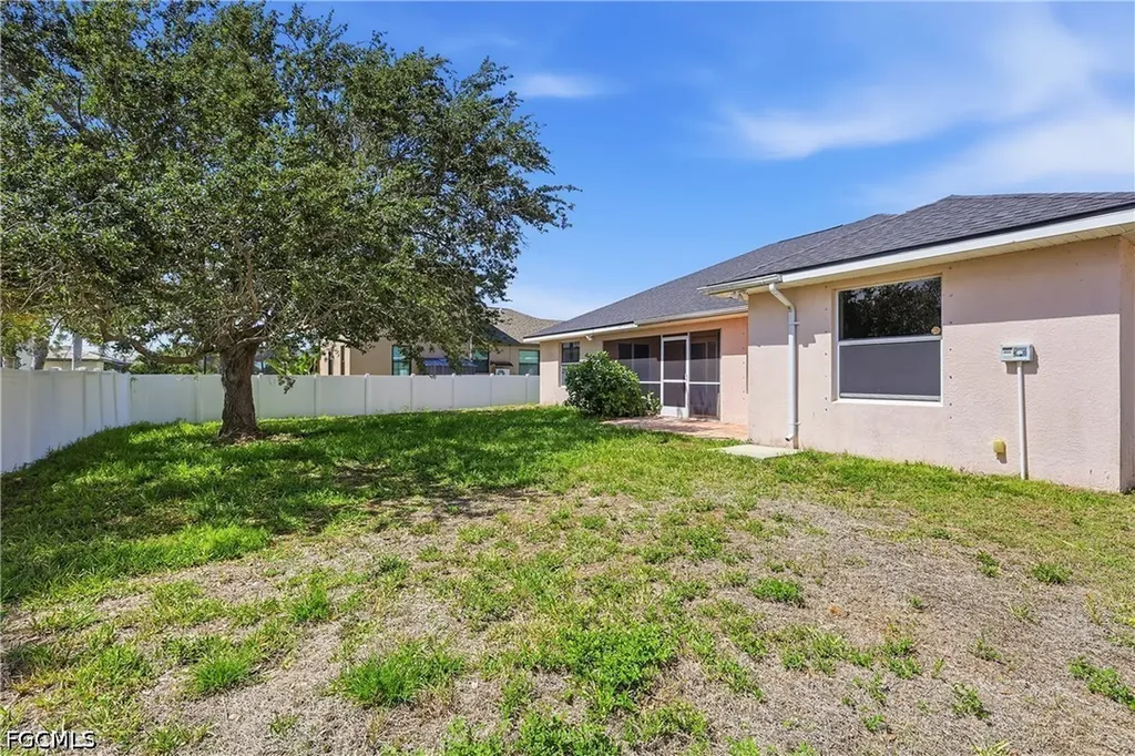 3731 SW 17th Avenue Cape Coral FL 33914