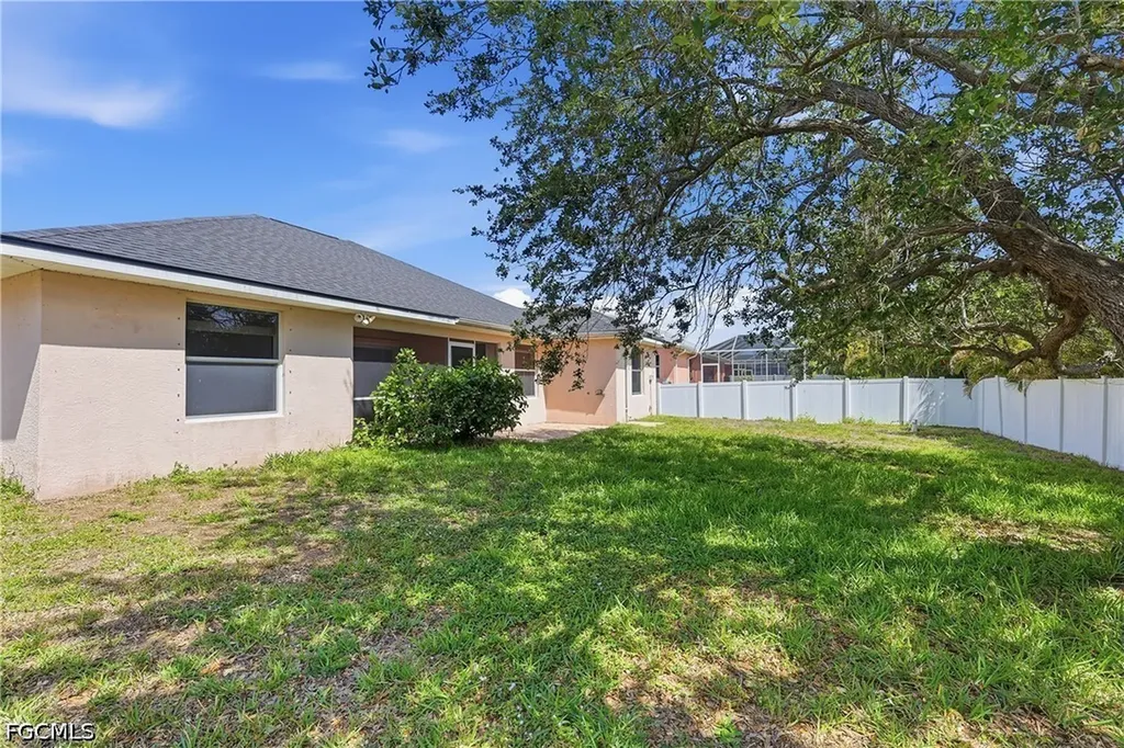 3731 SW 17th Avenue Cape Coral FL 33914