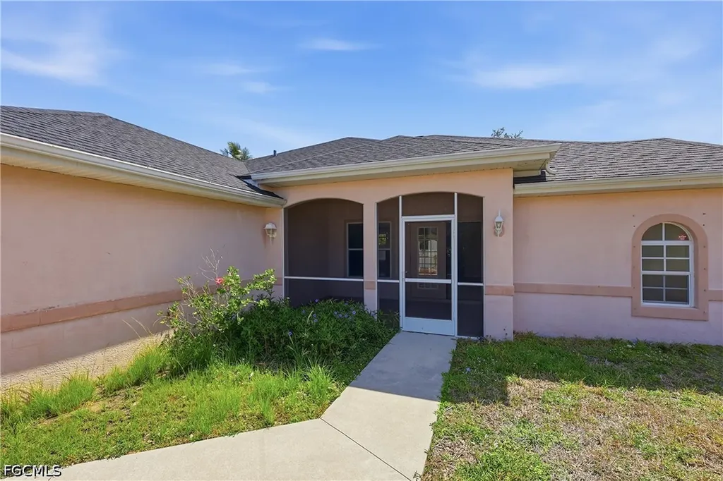 3731 SW 17th Avenue Cape Coral FL 33914
