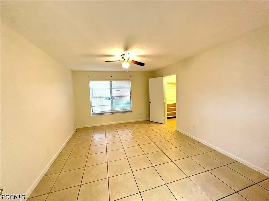 521 NE 24th Place Cape Coral FL 33909