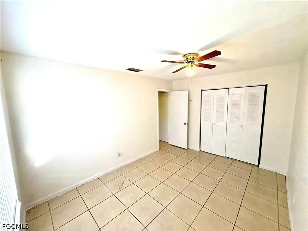 521 NE 24th Place Cape Coral FL 33909
