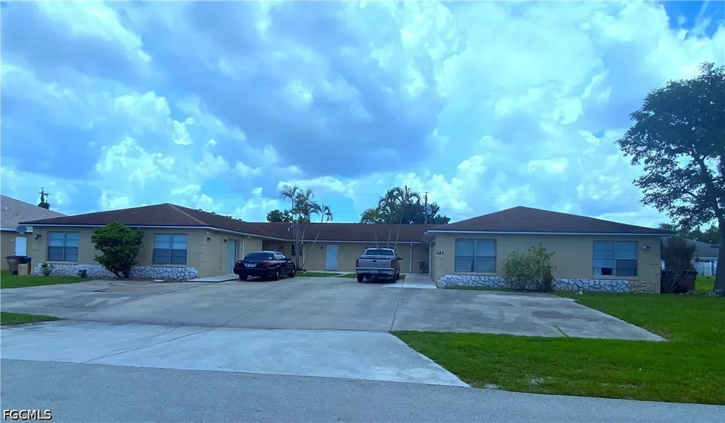 521 NE 24th Place Cape Coral FL 33909