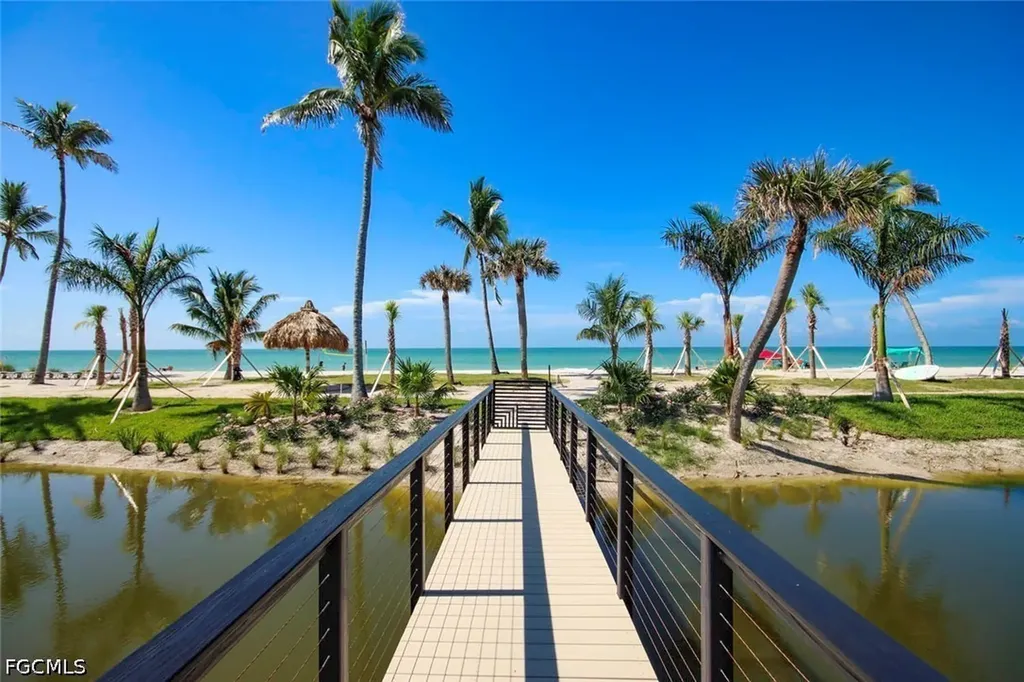 2445 W Gulf Drive Sanibel FL 33957