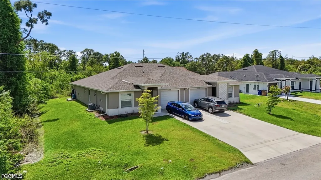 5113-5115 30th Street SW Lehigh Acres FL 33973