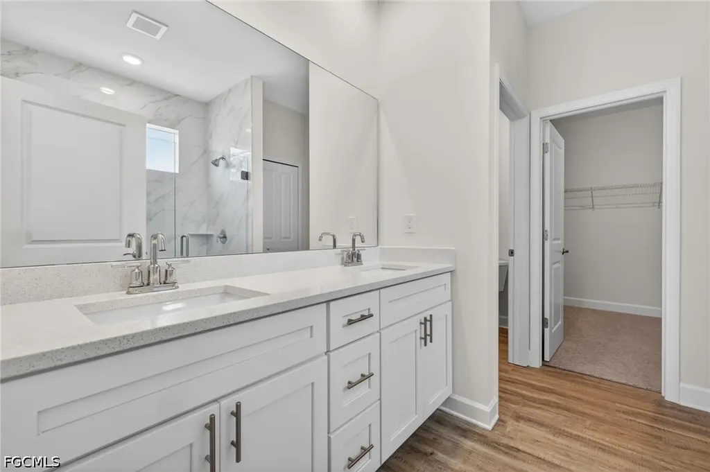 2212 NW 1st Place Cape Coral FL 33993