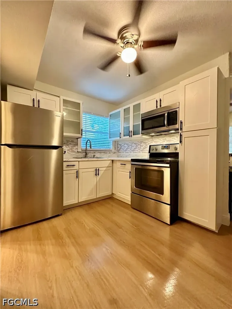 3208-3216 Dale Street Fort Myers FL 33916