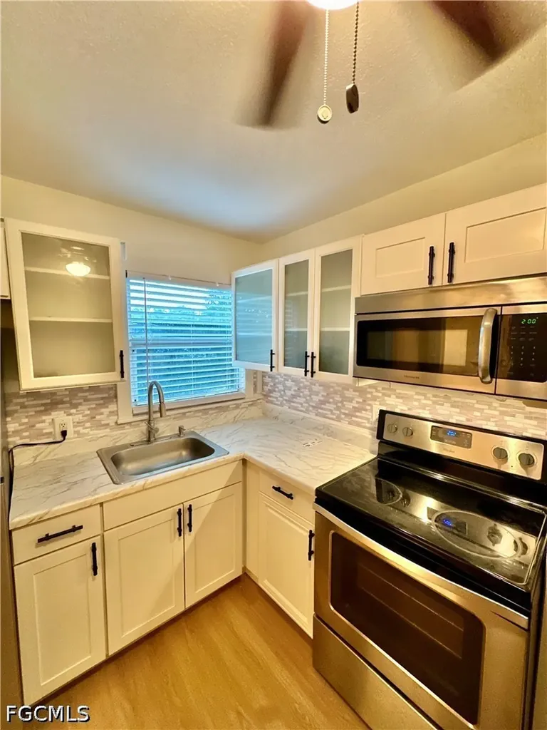 3208-3216 Dale Street Fort Myers FL 33916