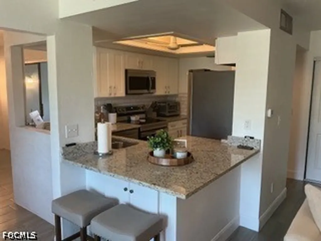 5665 Trailwinds Drive Fort Myers FL 33907