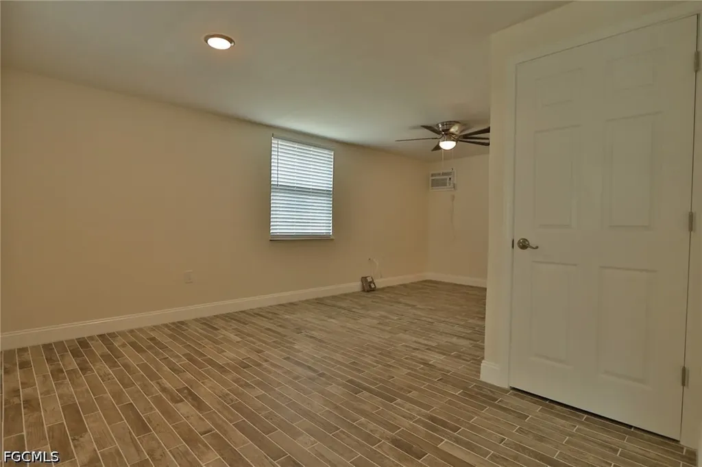 11 California Road Lehigh Acres FL 33936