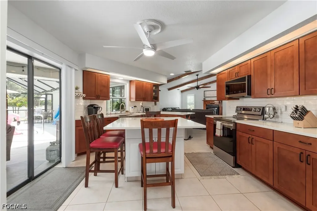7332 Sean Lane North Fort Myers FL 33917