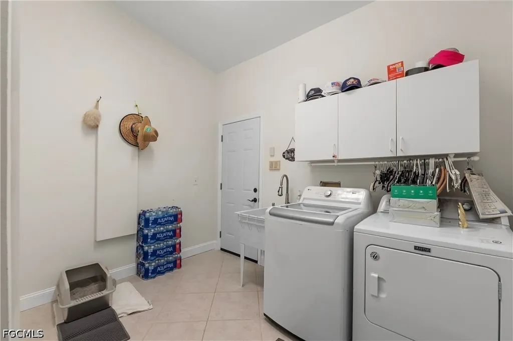 7332 Sean Lane North Fort Myers FL 33917