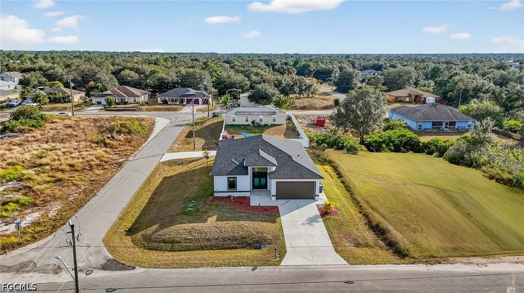2513 69th Street W Lehigh Acres FL 33971