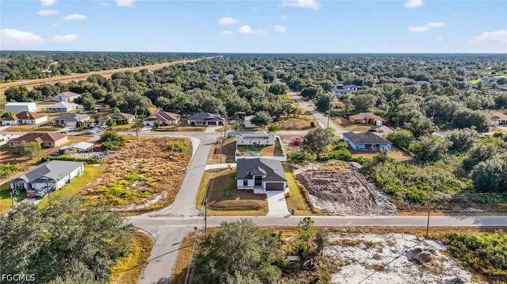 2513 69th Street W Lehigh Acres FL 33971
