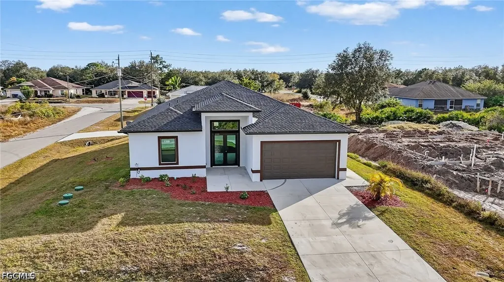 2513 69th Street W Lehigh Acres FL 33971