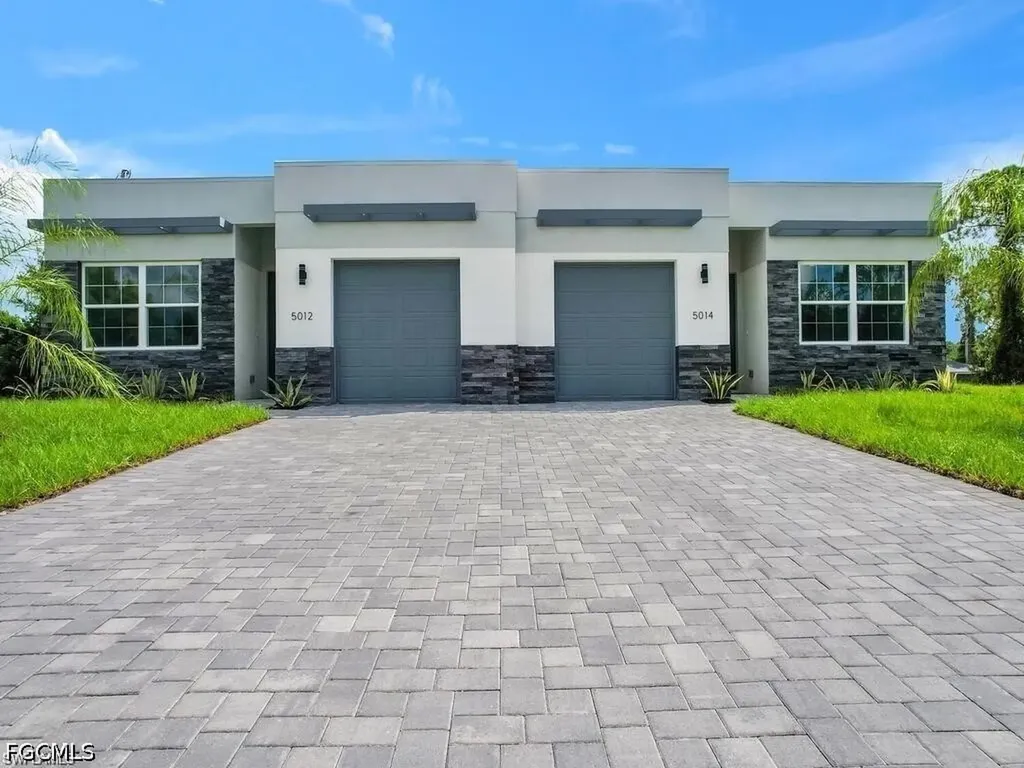 4548-4550 29th Street SW Lehigh Acres FL 33973
