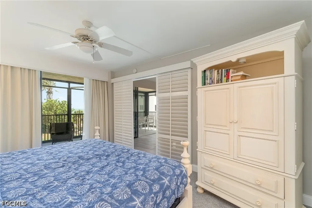 1299 Middle Gulf Drive Sanibel FL 33957