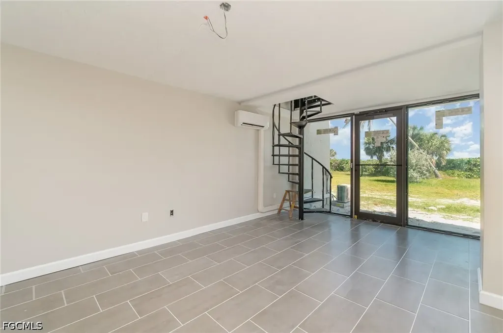 1299 Middle Gulf Drive Sanibel FL 33957