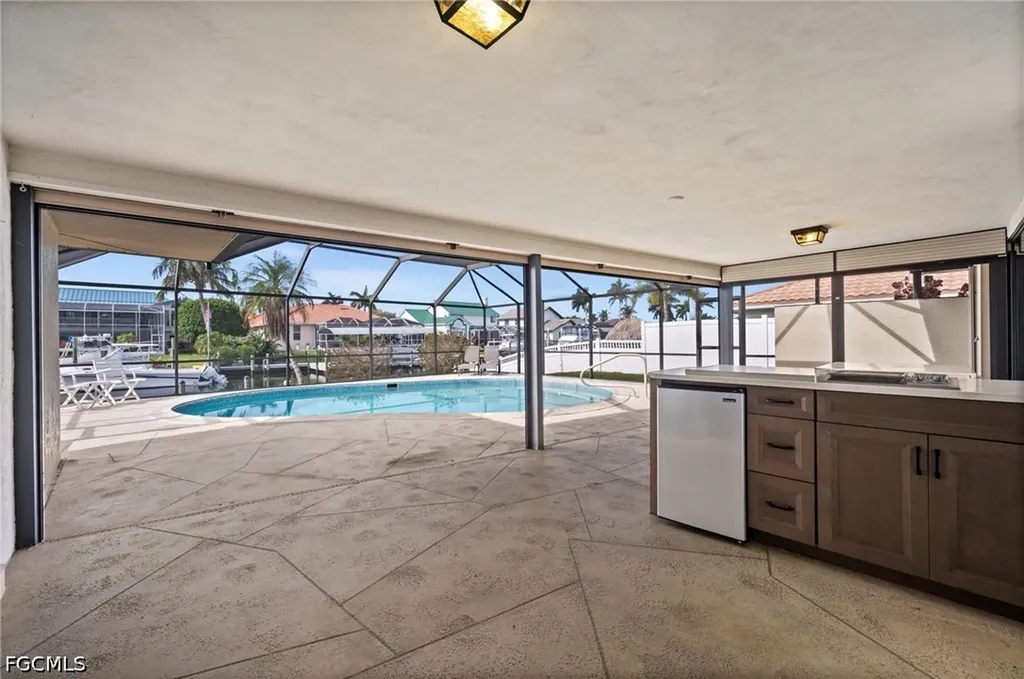 1216 SW 53rd Street Cape Coral FL 33914
