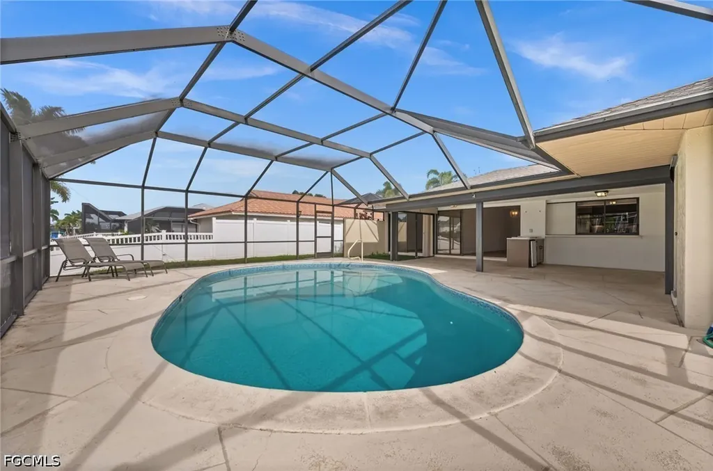 1216 SW 53rd Street Cape Coral FL 33914