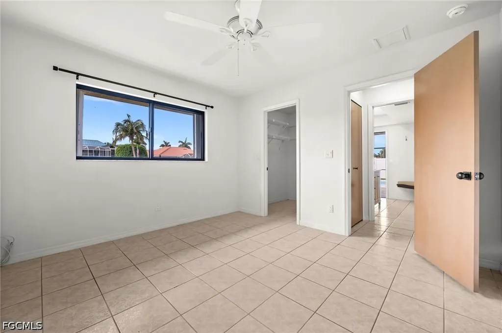 1216 SW 53rd Street Cape Coral FL 33914