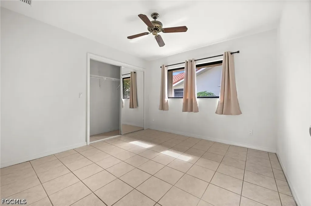 1216 SW 53rd Street Cape Coral FL 33914