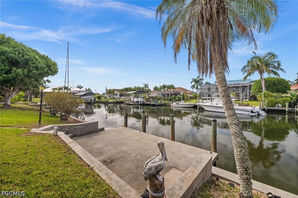1216 SW 53rd Street Cape Coral FL 33914
