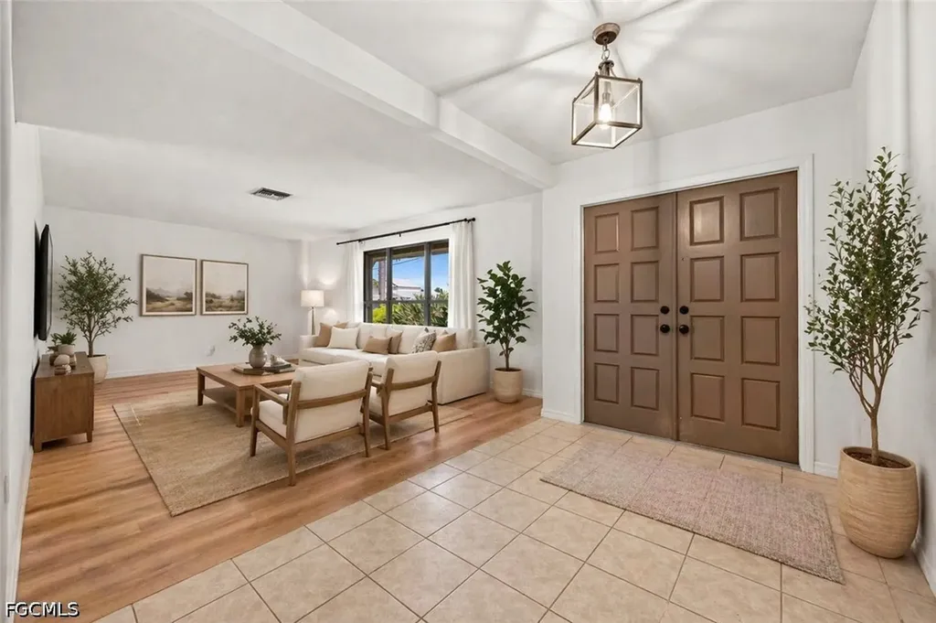 1216 SW 53rd Street Cape Coral FL 33914