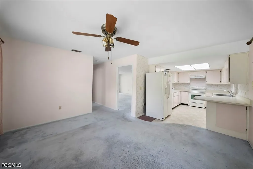 2225 Dover Avenue Fort Myers FL 33907