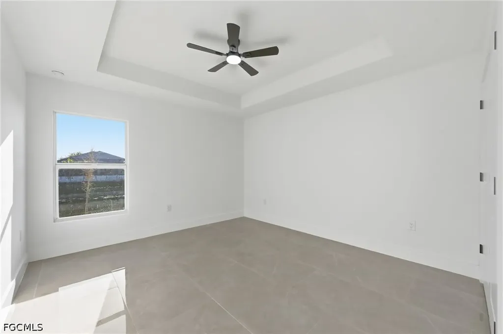2105 NE 1st Avenue Cape Coral FL 33909