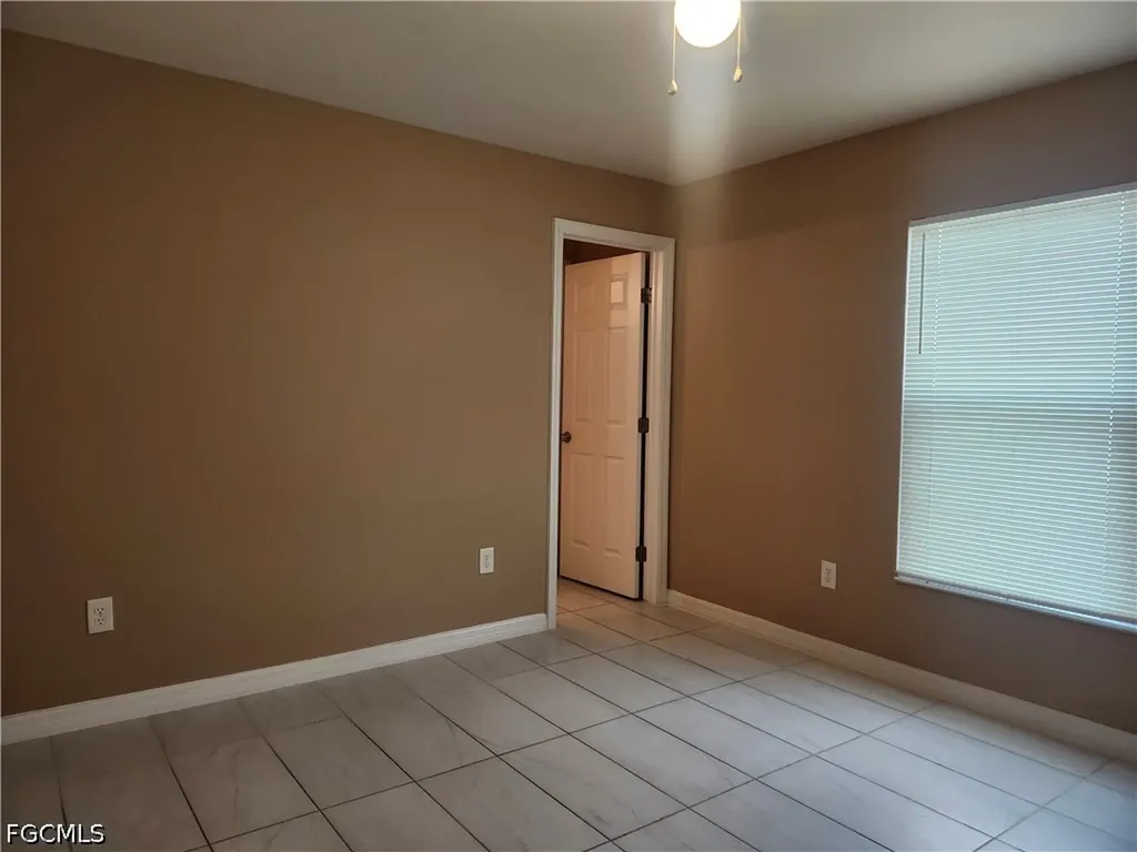 608 Nicholas Parkway W Cape Coral FL 33991