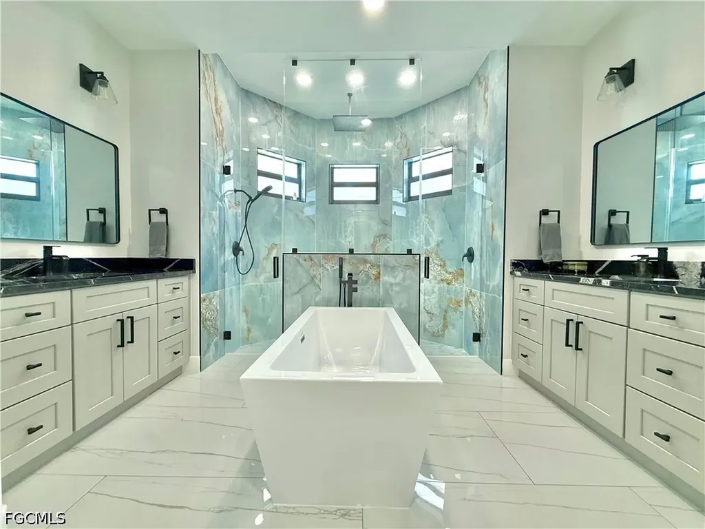 2618 NW 8th Terrace Cape Coral FL 33993