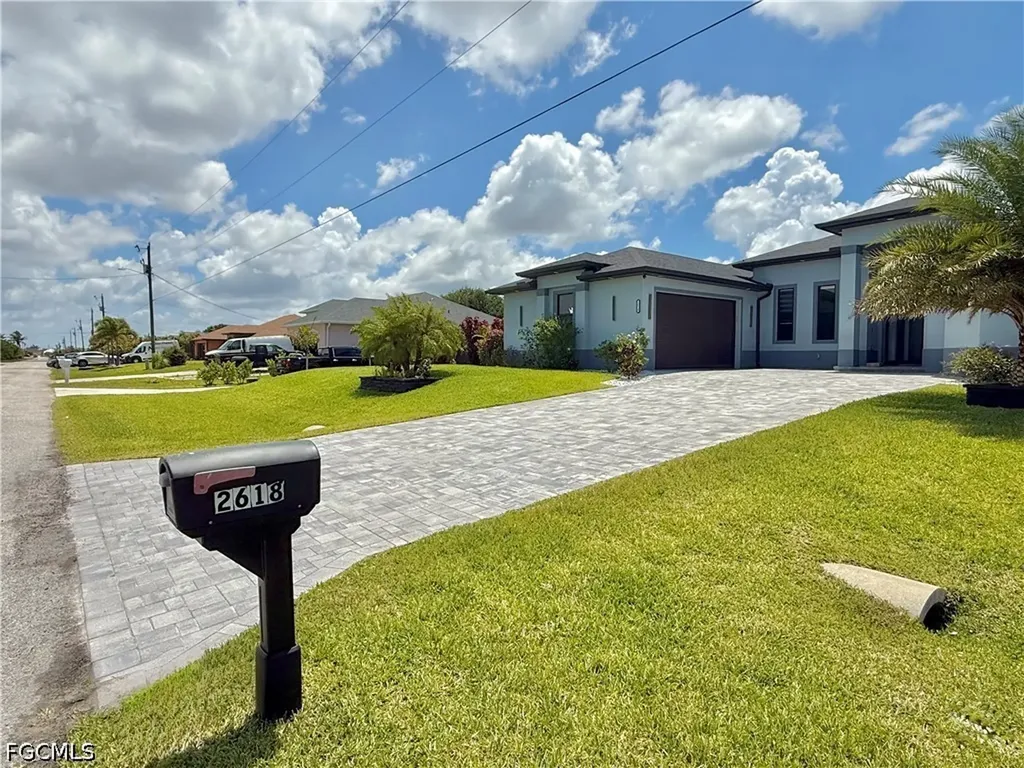 2618 NW 8th Terrace Cape Coral FL 33993