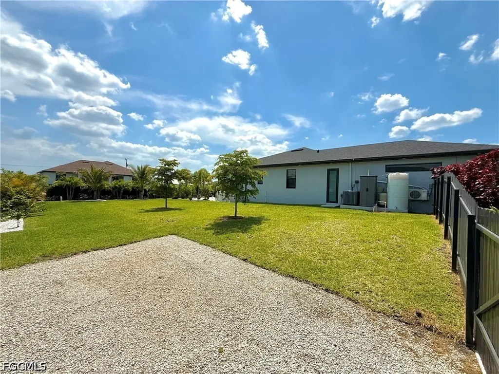 2618 NW 8th Terrace Cape Coral FL 33993