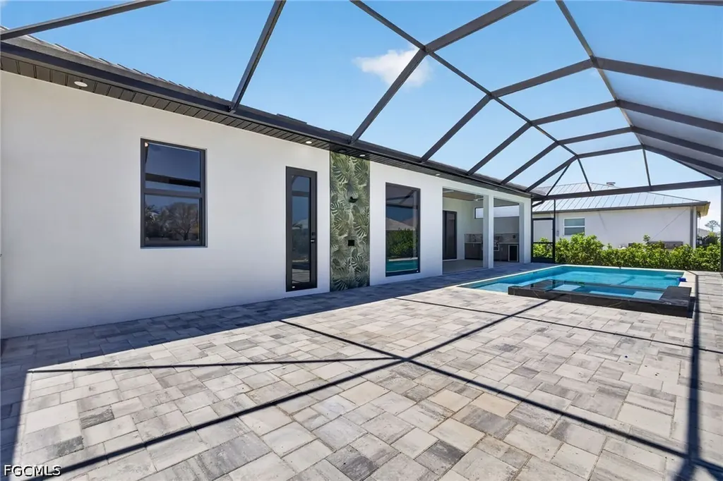 3327 NW 2nd Terrace Cape Coral FL 33993