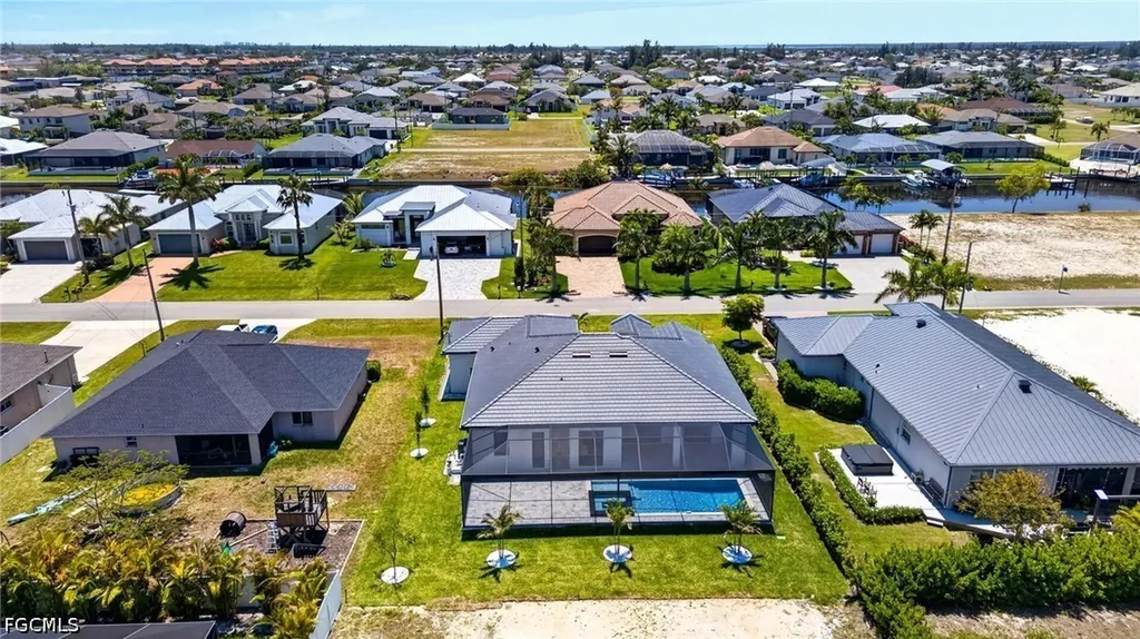 3327 NW 2nd Terrace Cape Coral FL 33993
