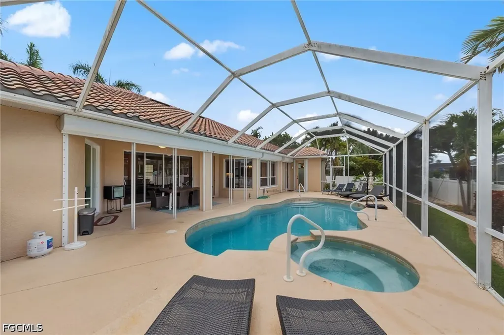 2109 SW 47th Terrace Cape Coral FL 33914