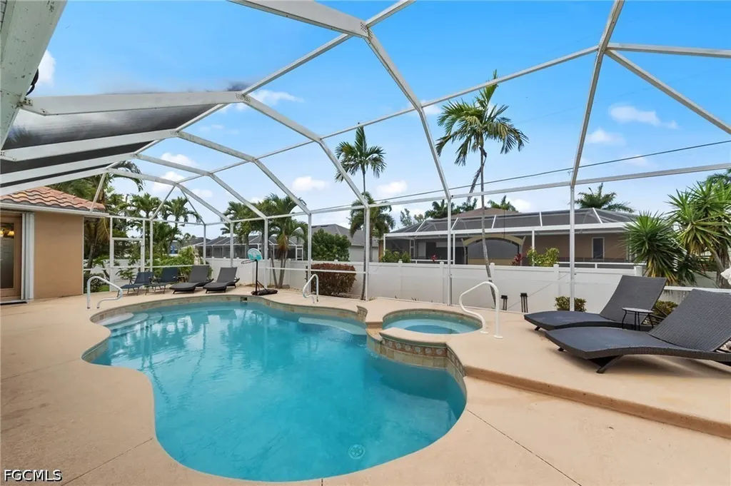 2109 SW 47th Terrace Cape Coral FL 33914