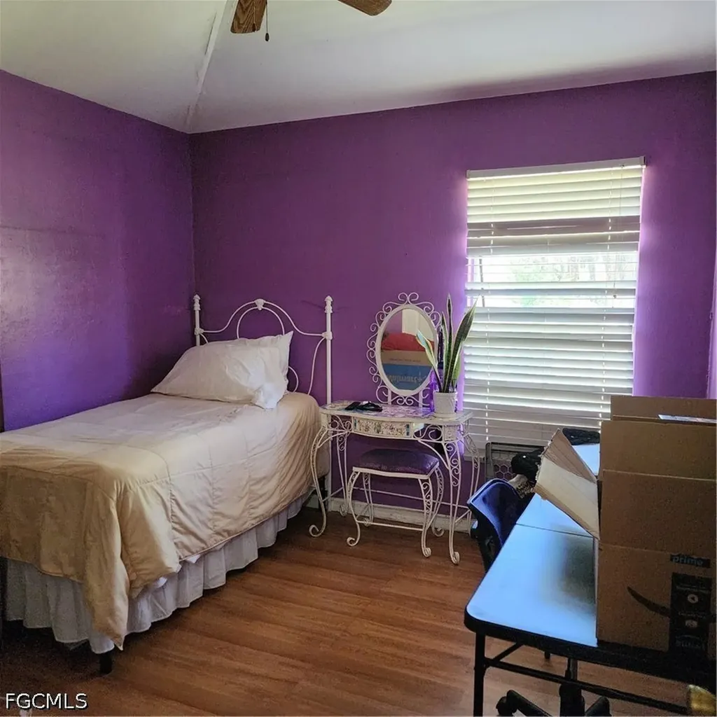 381 8th Street NE Naples FL 34120