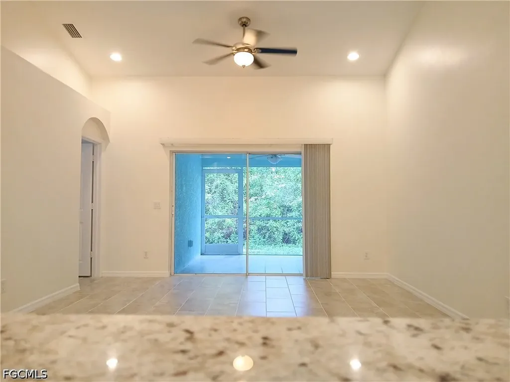 4613/4615 29th Street SW Lehigh Acres FL 33973