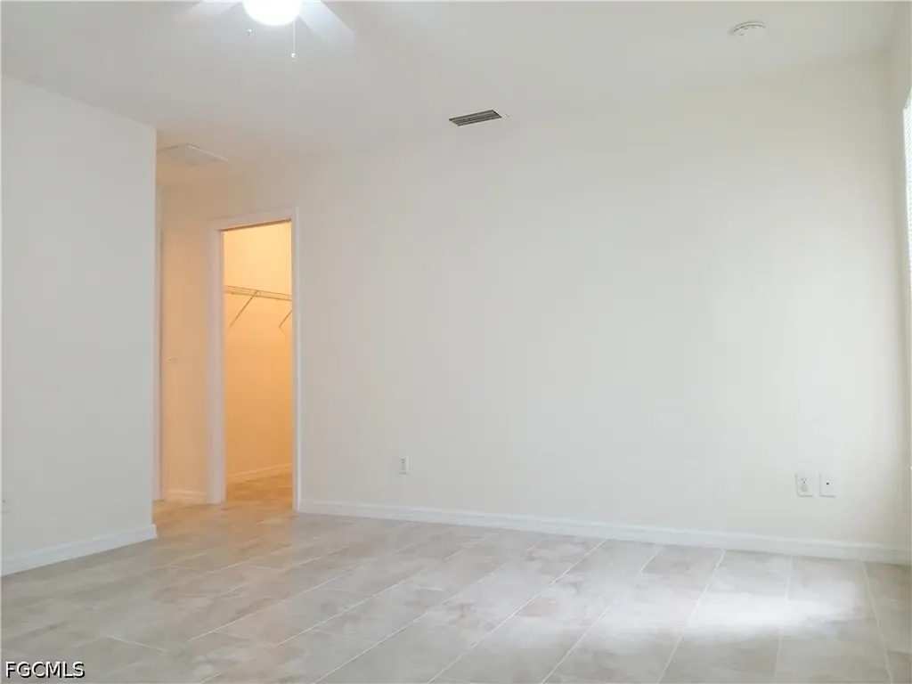 4613/4615 29th Street SW Lehigh Acres FL 33973