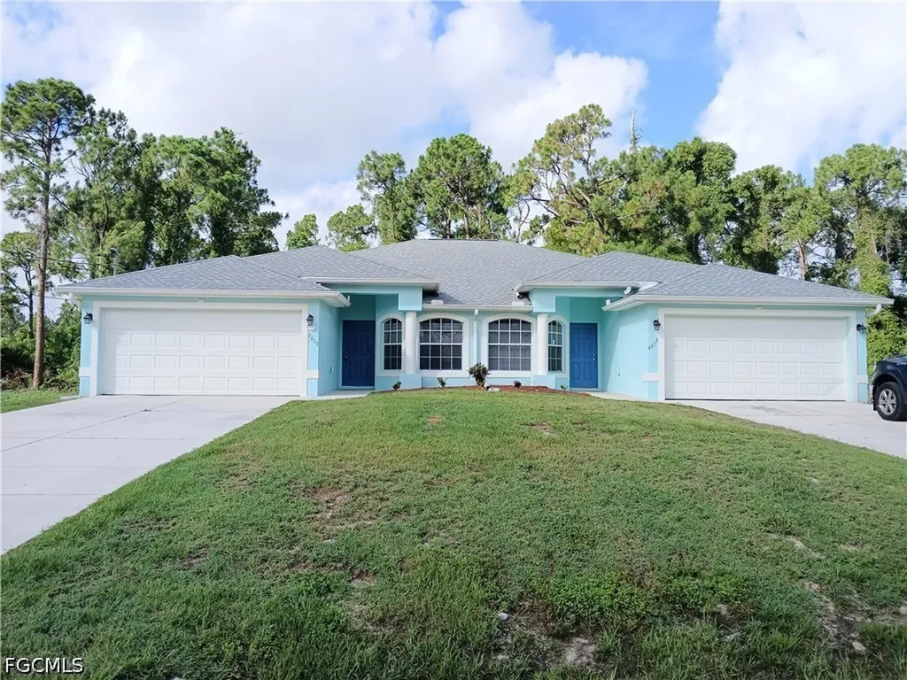 4613/4615 29th Street SW Lehigh Acres FL 33973