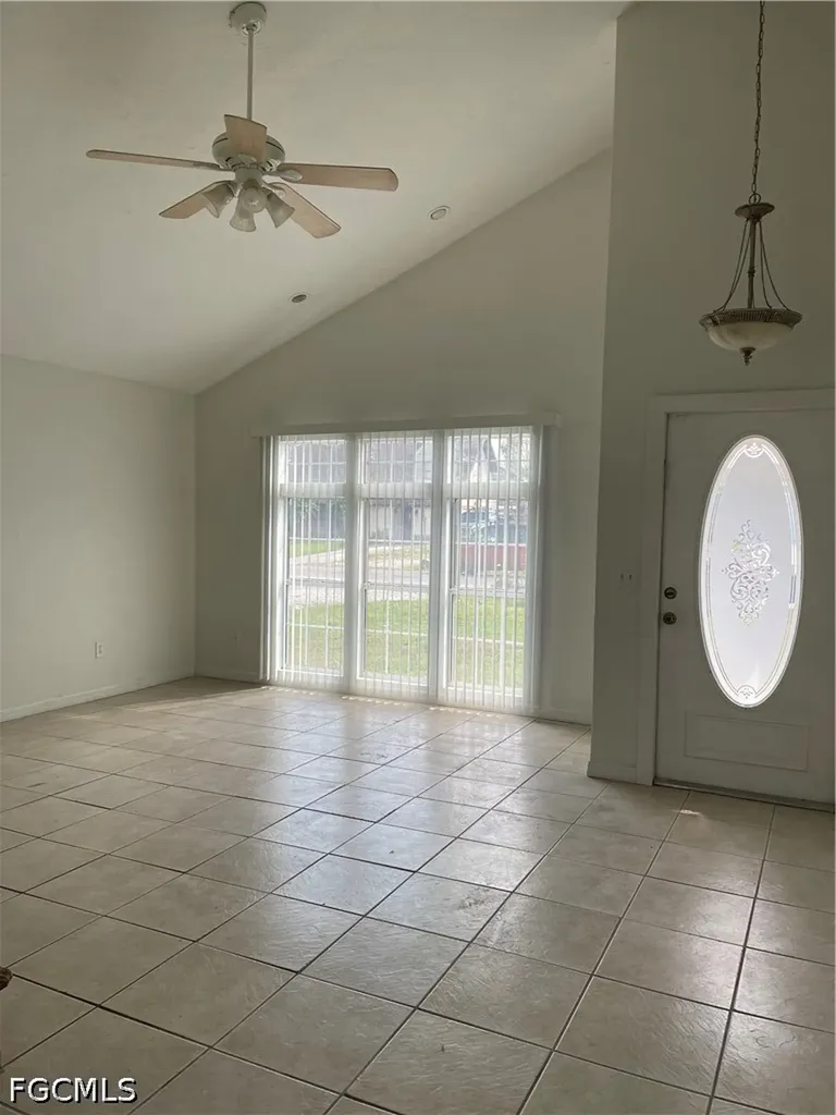 7401 Albany Road Fort Myers FL 33967